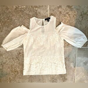 Gorgeous cutwork and appliqué floral cold shoulder blouse, white cotton